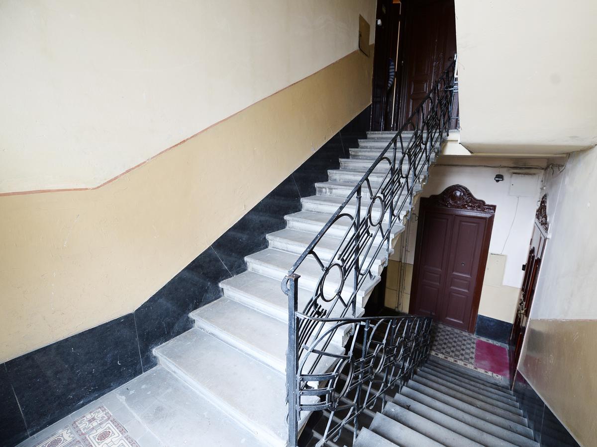 The Historical Family Nest In City Centre Lviv Bagian luar foto